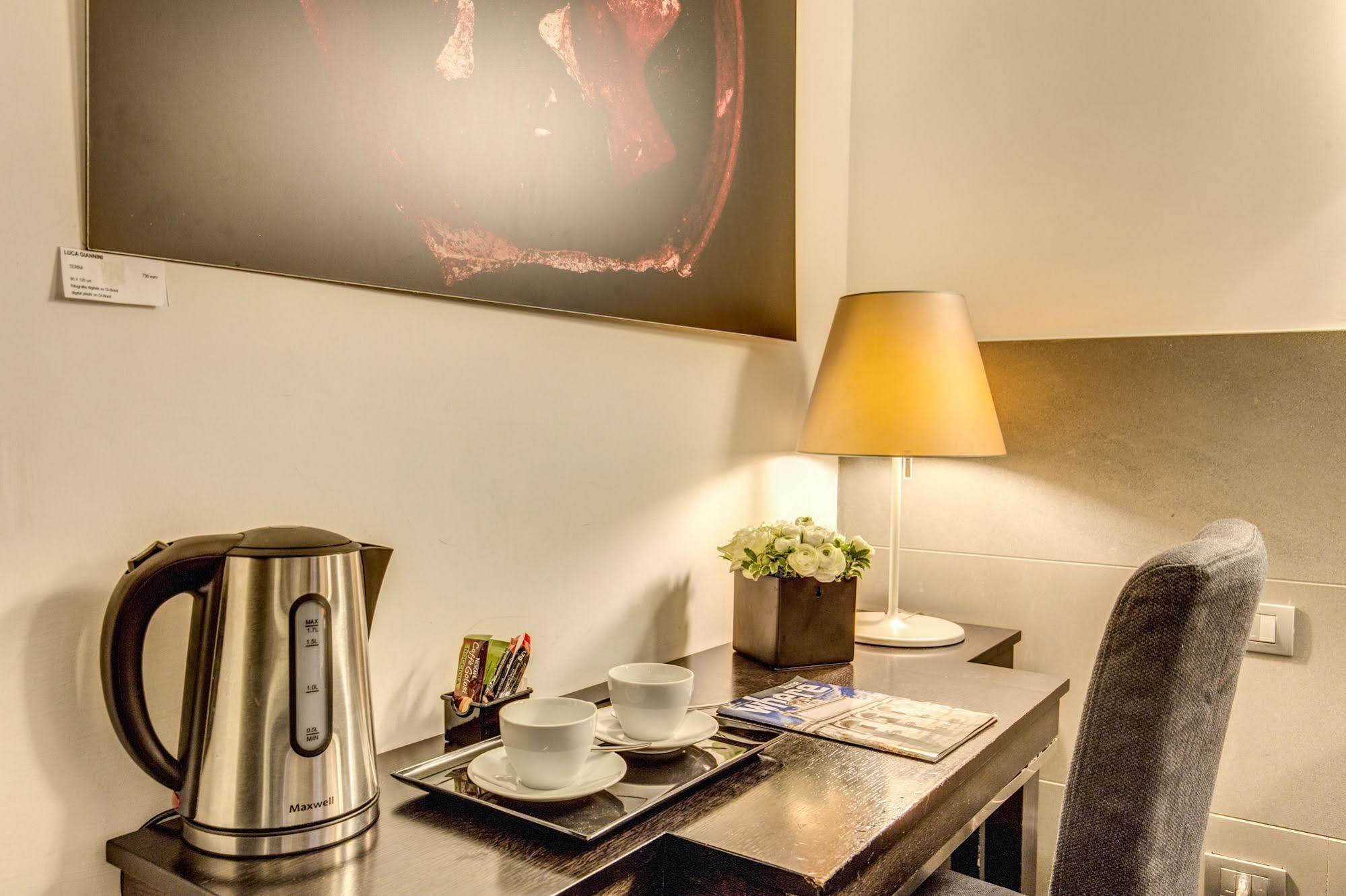Residenza A -Via Veneto Fashion Rooms -Self Check-In Rom Eksteriør billede