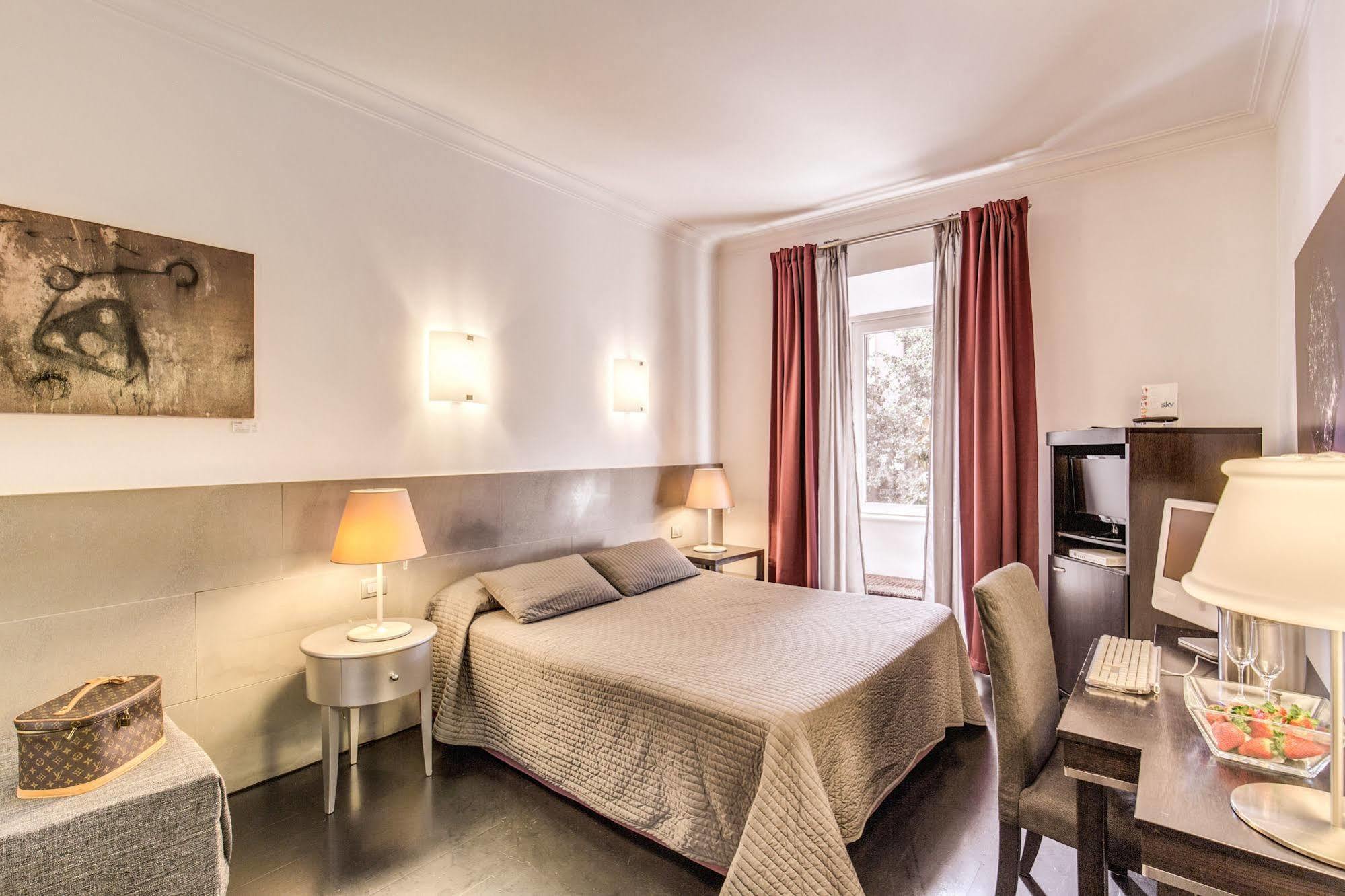 Residenza A -Via Veneto Fashion Rooms -Self Check-In Rom Eksteriør billede